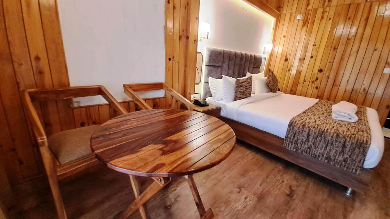 Qcent Woods Resort & Spa, Rishikesh Exterior photo